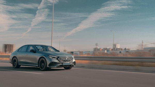 Guide des meilleures offres de location de voiture à figari en corse